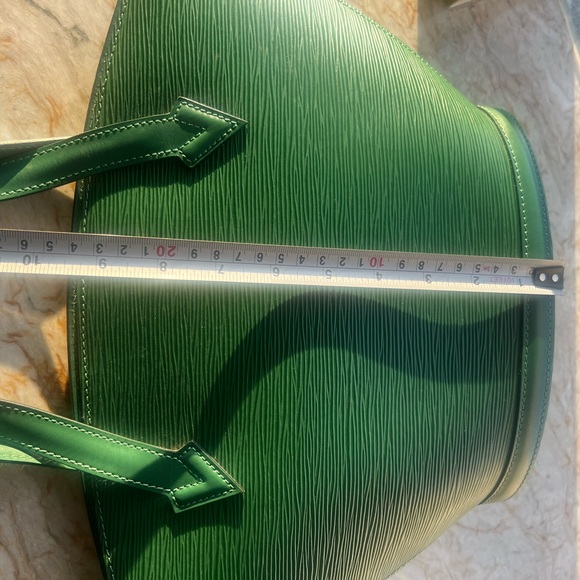 LOUIS VUITTON green Epi Saint Jacques bag - Picture 12 of 14